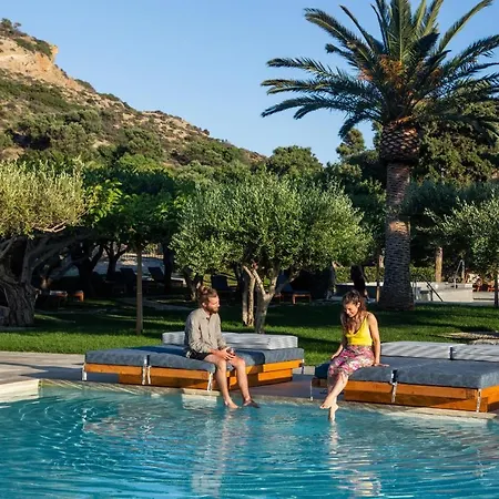 Hotel Paralos Irini Mare 4*