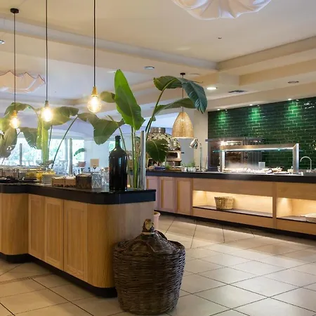 Hotel Paralos Irini Mare 4*